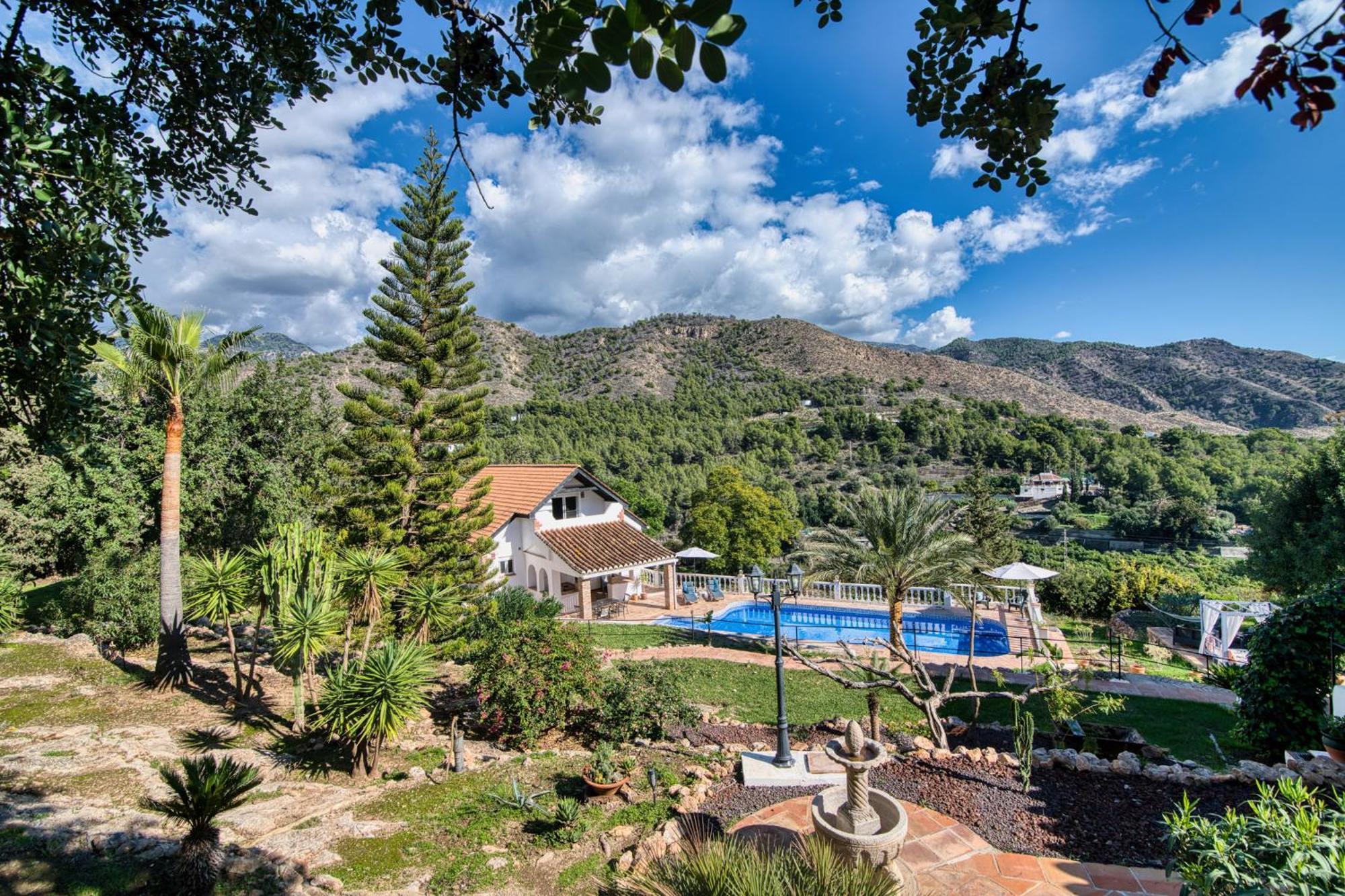 Villa Morera Bed & Breakfast フリヒリアナ エクステリア 写真
