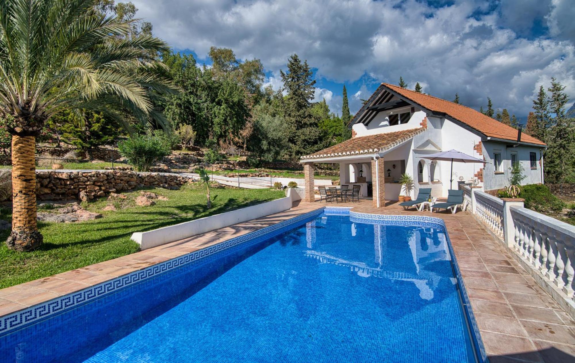 Villa Morera Bed & Breakfast フリヒリアナ エクステリア 写真
