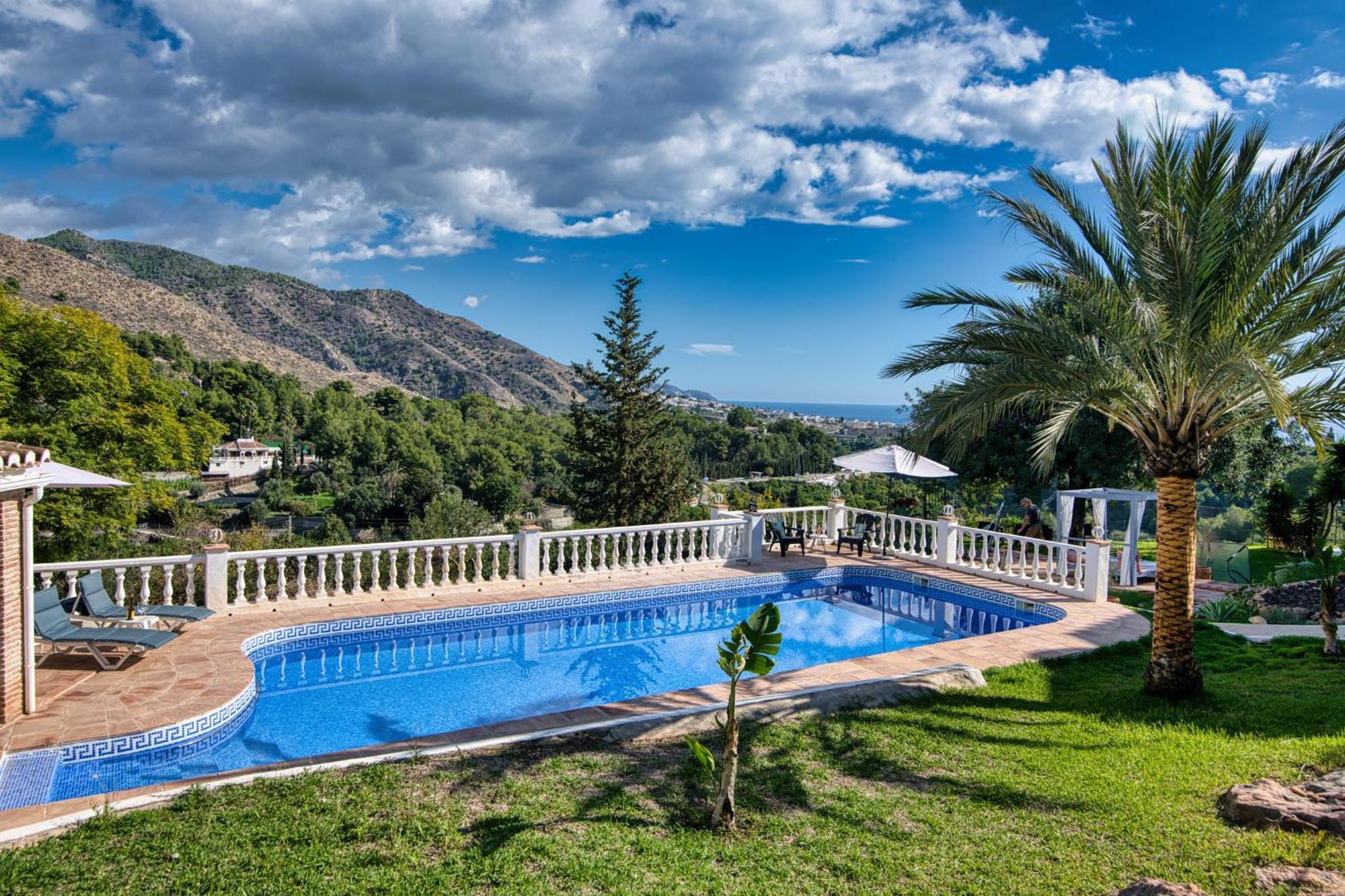 Villa Morera Bed & Breakfast フリヒリアナ エクステリア 写真