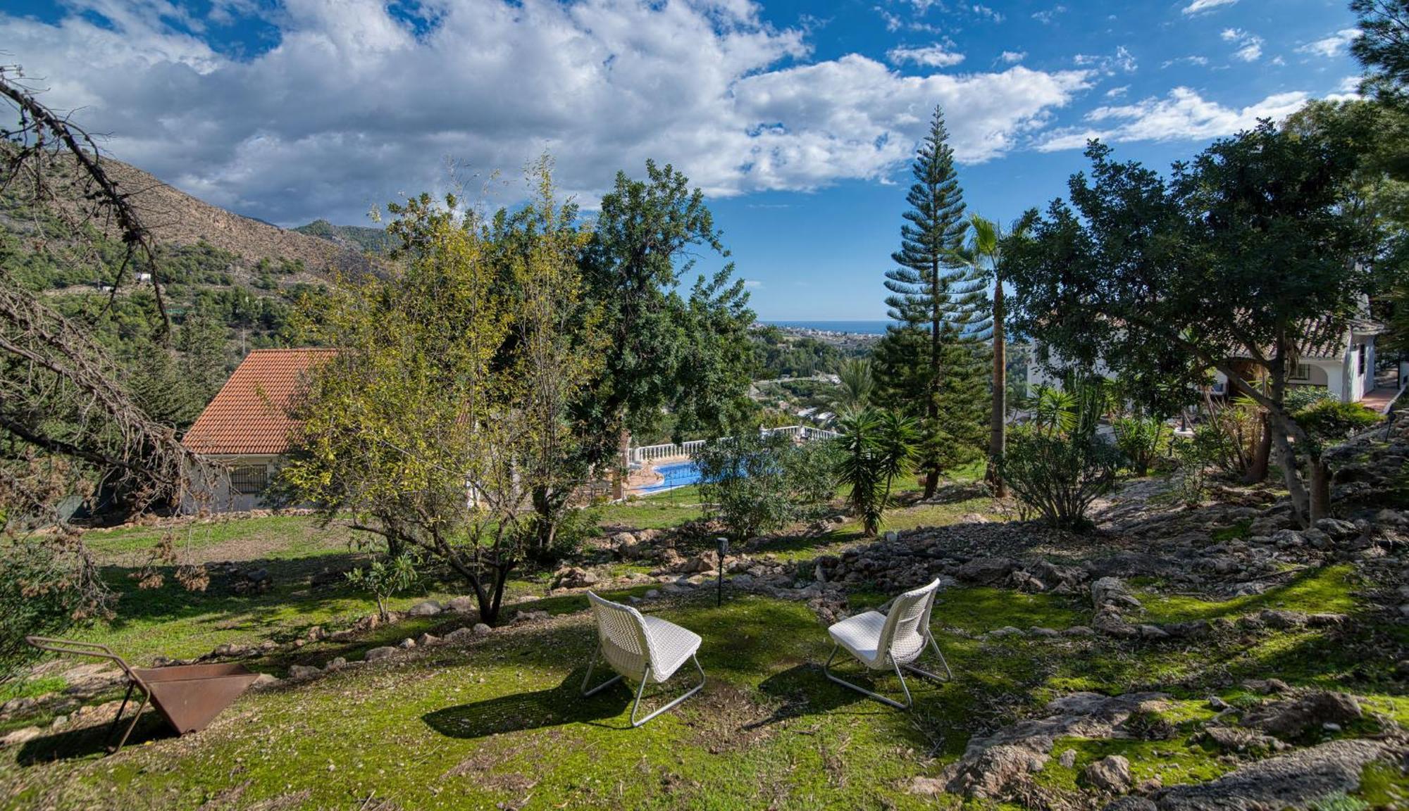 Villa Morera Bed & Breakfast フリヒリアナ エクステリア 写真