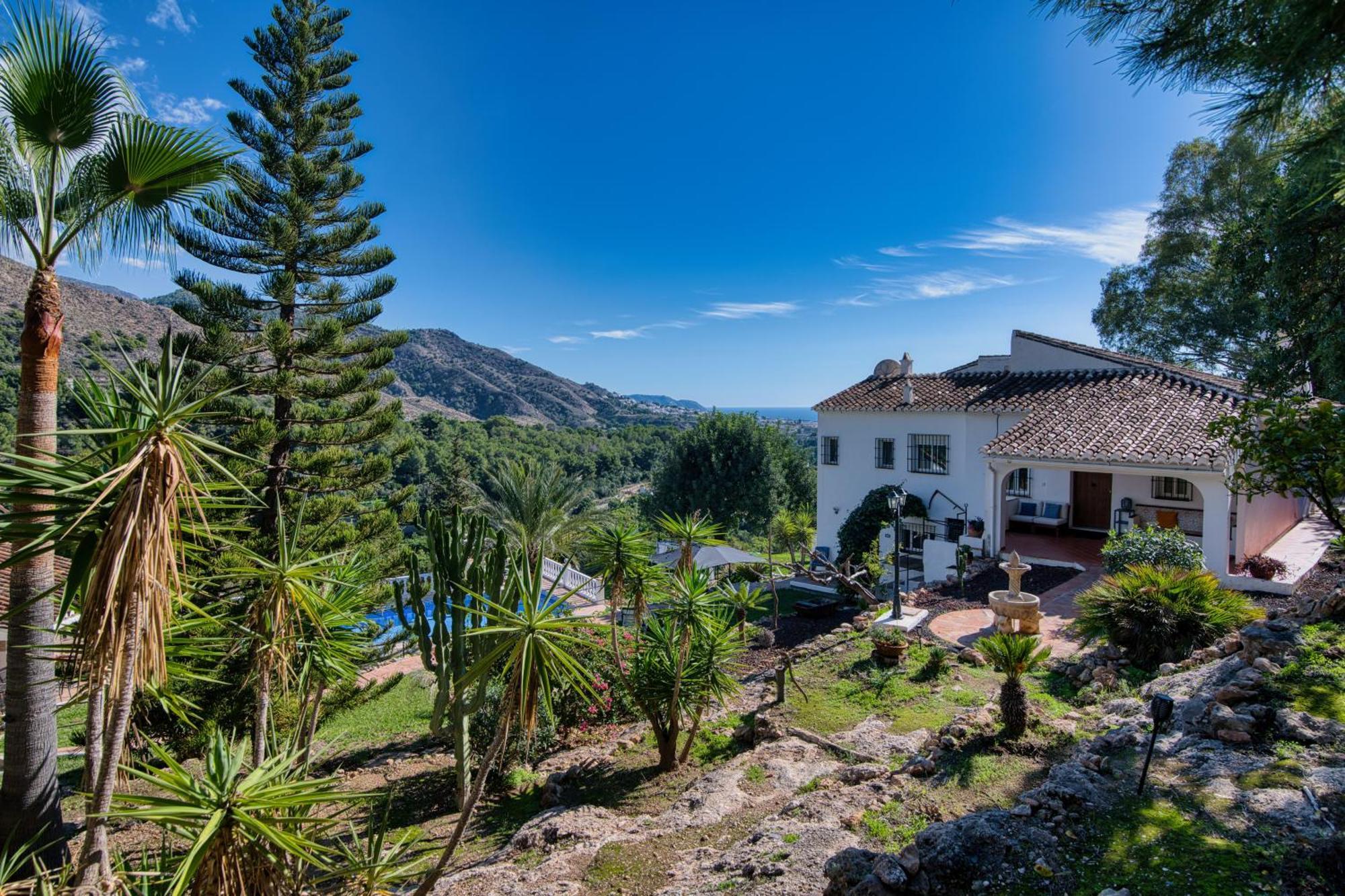 Villa Morera Bed & Breakfast フリヒリアナ エクステリア 写真